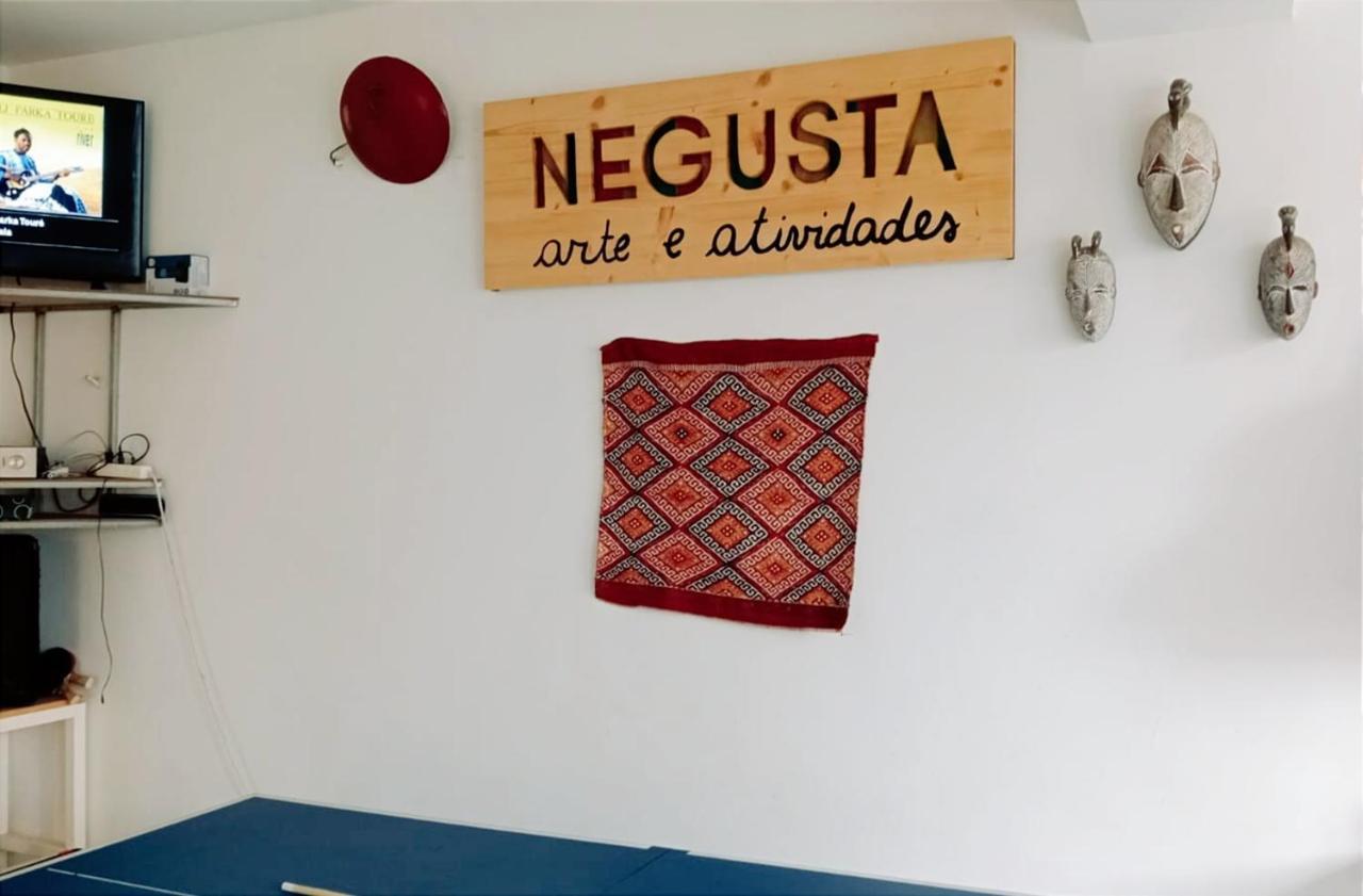 Negusta Arte E Atividades Hostel Praia Ngoại thất bức ảnh